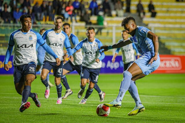 Empate bajo la lluvia